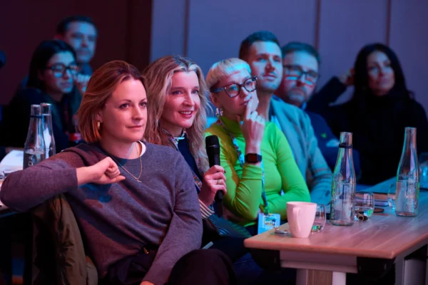 01kb03dvy1e0c5tc6jhva5ees0