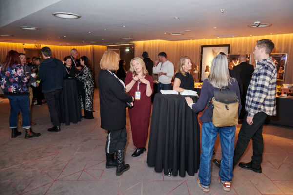 SWS_Shots_Out_of_the_Box_1565